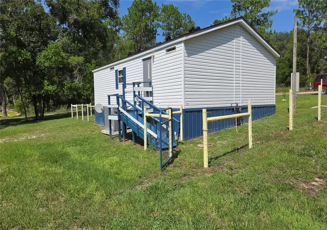 3rd image of 1298 Ne Boros Dr, Williston, FL 32696 | MLS# OM729600