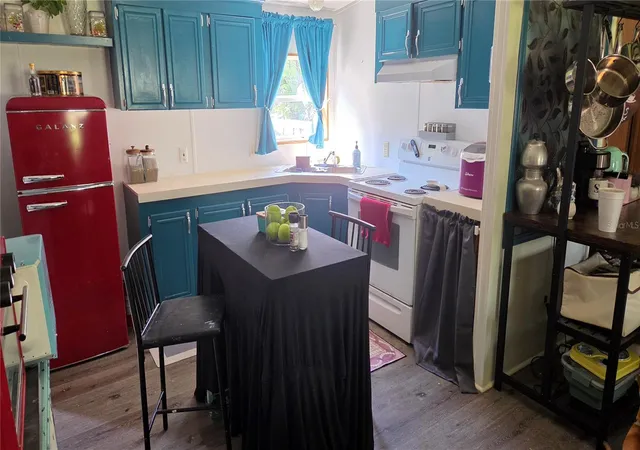 5th image of 1298 Ne Boros Dr, Williston, FL 32696 | MLS# OM729600