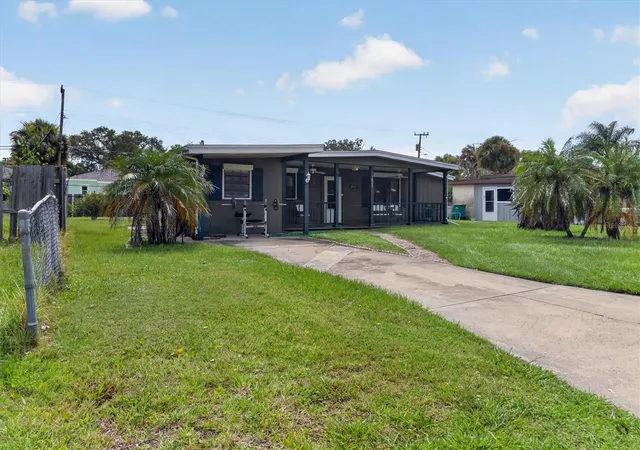 2nd image of 1865 Cedarwood Dr, Melbourne, FL 32935 | MLS# O6429940