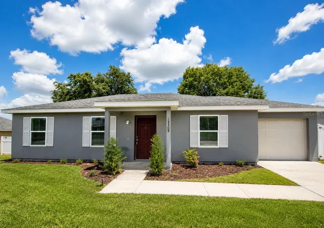 Photo 1 of Single family home for sale at 15309 Sw 52nd Circle, Ocala, FL 34473 | MLS# O6429941 | Listing updated on 2026-08-31