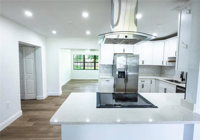 4th image of 4104 W Wisconsin Ave, Tampa, FL 33616 | MLS# L4963967