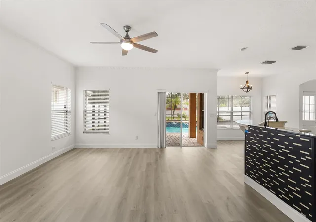 Photo 4 of Single family home for sale at 12341 Accipiter Dr, Orlando, FL 32837 | MLS# S5154816 | Listing updated on 2026-09-01