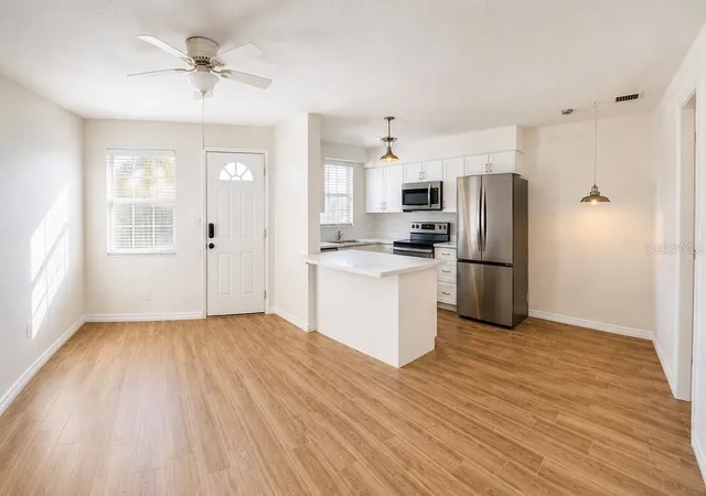 Photo 3 of Condo for sale at 9030 Blind Pass Rd #D6, St Pete Beach, FL 33706 | MLS# D6148277 | Listing updated on 2026-10-01