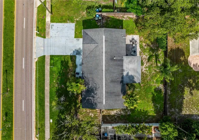 Photo 29 of Single family home for sale at 2915 Webber St, SARASOTA, FL 34239 | MLS# TB8534928 | Listing updated on 2026-10-07