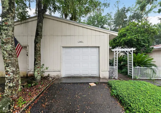 1st image of 11413 Nw 67th Ter, Alachua, FL 32615 | MLS# GC542409