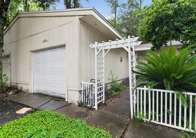 40th image of 11413 Nw 67th Ter, Alachua, FL 32615 | MLS# GC542409