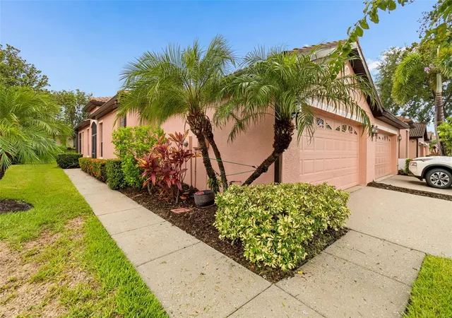 3rd image of 161 Shell Falls Dr, Apollo Beach, FL 33572 | MLS# TB8534952