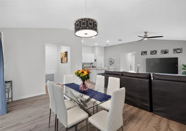 Photo 3 of Single family home for sale at 9181 Oscraft Dr, Davenport, FL 33896 | MLS# S5154827 | Listing updated on 2026-08-22