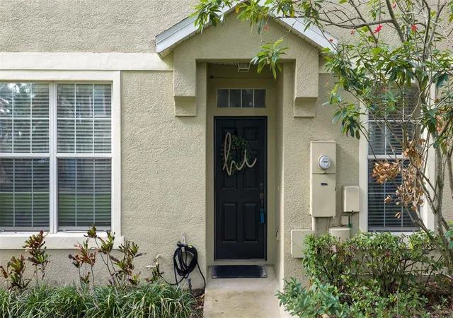 Photo 3 of Townhouse for sale at 6717 Eagle Feather Dr, Riverview, FL 33578 | MLS# TB8534981 | Listing updated on 2026-09-22