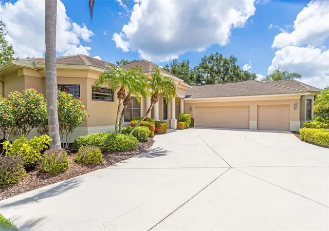 Photo 2 of Single family home for sale at 2339 Little Country Rd, Parrish, FL 34219 | MLS# A4701799 | Listing updated on 2026-10-20