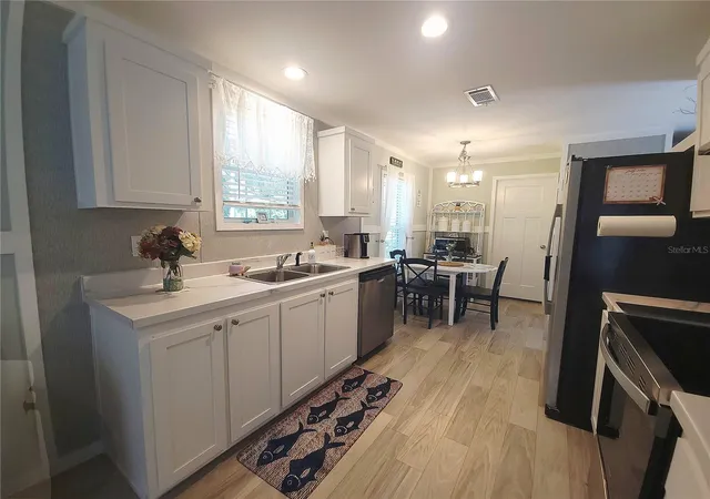 Photo 4 of Manufactured home for sale at 3531 SE 173rd Terrace, Ocklawaha, FL 32179 | MLS# OM729620 | Listing updated on 2026-08-31