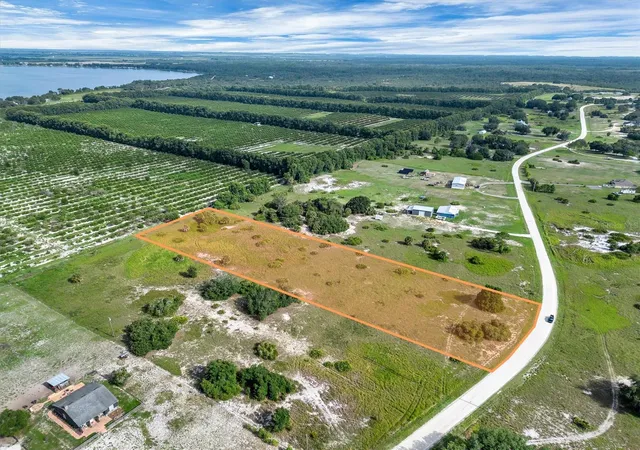 4th image of 2478 Old Grove Trl, Frostproof, FL 33843 | MLS# P4939486