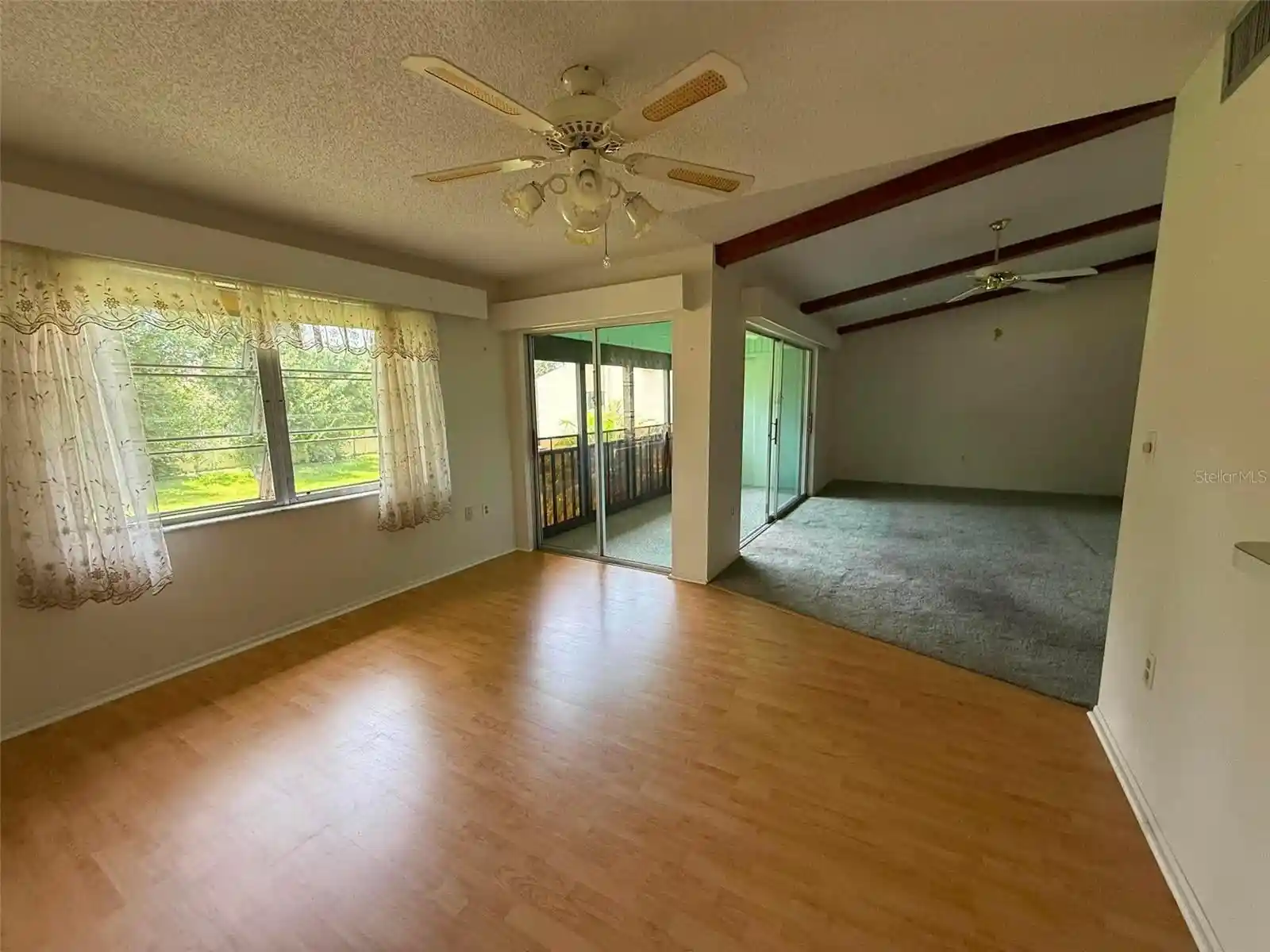 Listing Photo 2 - Condo for sale in 2536 Clubhouse Cir located at 2536 Clubhouse Cir, SARASOTA, FL 34232 - Unit #202