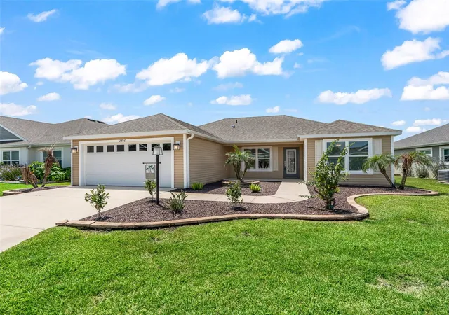 Photo 3 of Single family home for sale at 2816 Navy Hl Cir, The Villages, FL 32163 | MLS# G5115902 | Listing updated on 2026-09-19
