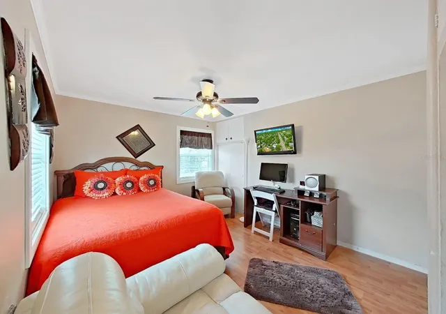 Listing Photo 2 - Condo for sale in building located at 2371 7th St S, Saint Petersburg, FL 33705 - Unit #