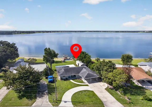 Photo 1 of Single family home for sale at 1380 Eagle Ave E, Eagle Lake, FL 33839 | MLS# B4902316 | Listing updated on 2026-10-07