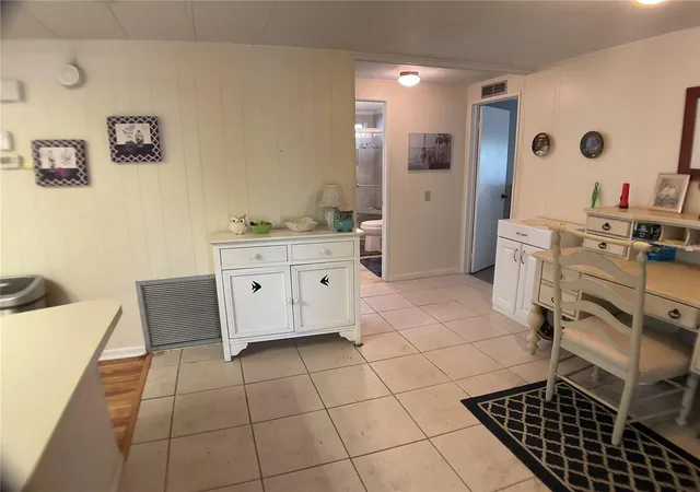 Photo 3 of Manufactured home for sale at 2100 Kings Hwy #47, Port Charlotte, FL 33980 | MLS# C7529094 | Listing updated on 2026-10-07