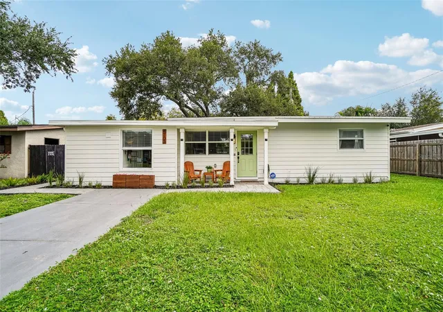 2nd image of 4703 W Wallace Ave, Tampa, FL 33611 | MLS# TB8535029