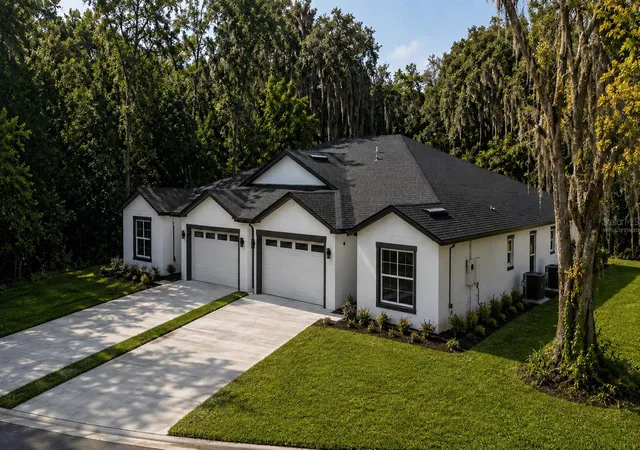 2nd image of 644 And 646 E Franklin St, Oviedo, FL 32765 | MLS# O6430048