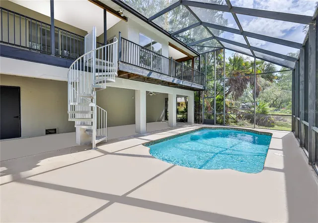 Photo 4 of Single family home for sale at 8010 Gulf Way, Hudson, FL 34667 | MLS# W7888193 | Listing updated on 2026-08-13