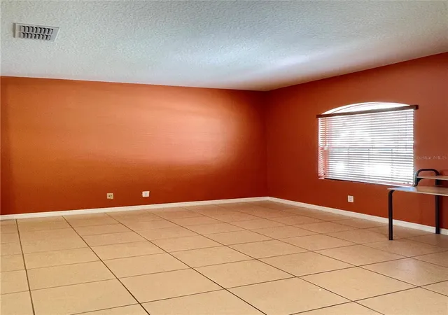 Photo 4 of Single family home for sale at 12810 Boggy View Dr, Orlando, FL 32824 | MLS# O6430056 | Listing updated on 2026-09-15