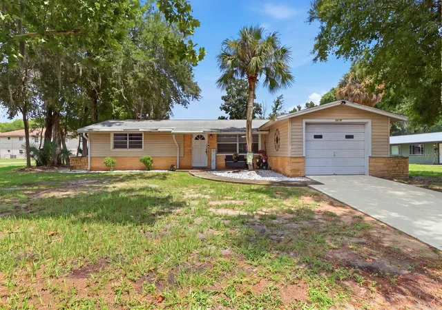 1st image of 1149 N Trudel Pt, Crystal River, FL 34429 | MLS# W7888195