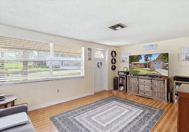 Photo 3 of Single family home for sale at 1149 N Trudel Point, Crystal River, FL 34429 | MLS# W7888195 | Listing updated on 2026-10-08