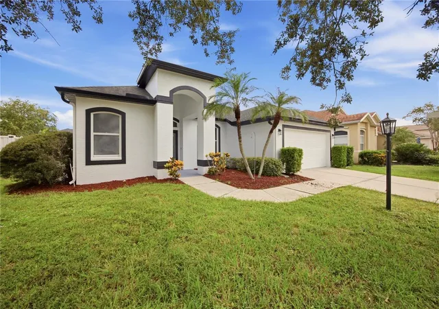Photo 4 of Single family home for sale at 518 Hunter Ln, Bradenton, FL 34212 | MLS# TB8535072 | Listing updated on 2026-09-22