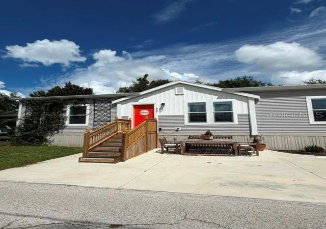 Photo 58 of Manufactured home for sale at 950 Lake Cvs Trl, LAKELAND, FL 33813 | MLS# L4963975 | Listing updated on 2026-10-07