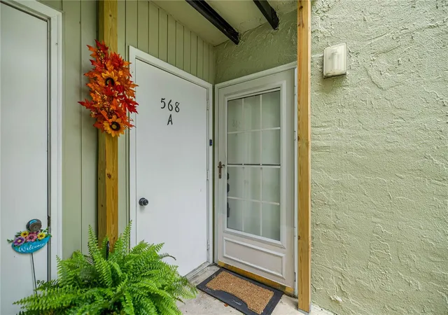 4th image of 568 Fairways Cir, OCALA, FL 34472