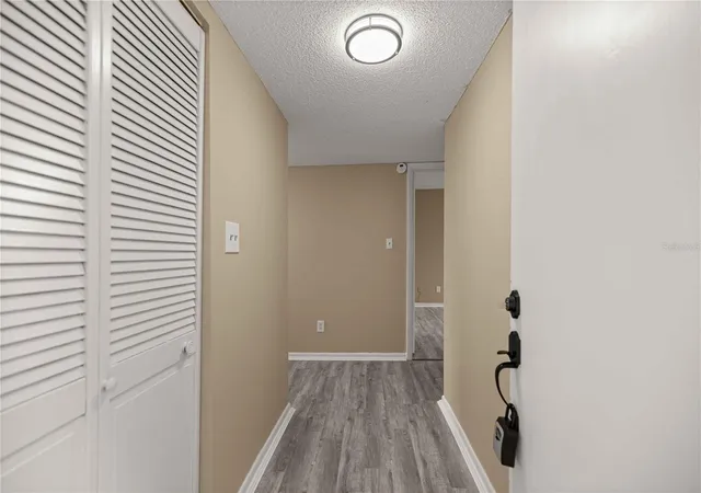5th image of 568 Fairways Cir, OCALA, FL 34472