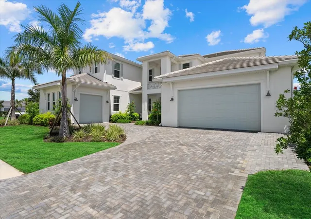 Photo 3 of Single family home for sale at 8129 Nevis Run, Lakewood Ranch, FL 34202 | MLS# A4701838 | Listing updated on 2026-10-20