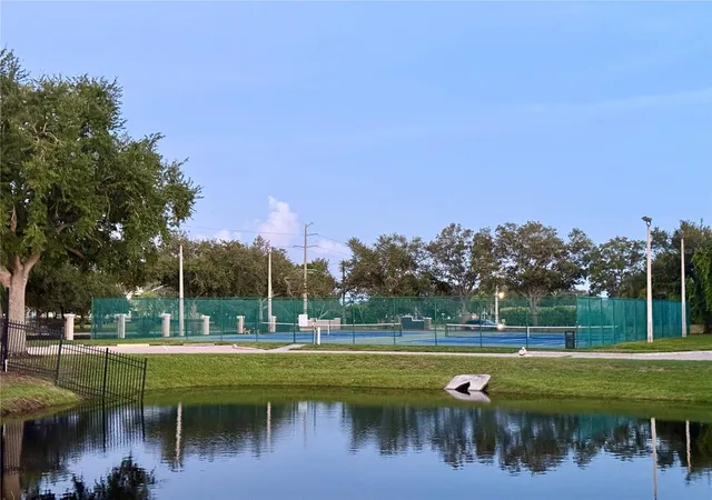 2nd image of 4802 51st St W, BRADENTON, FL 34210