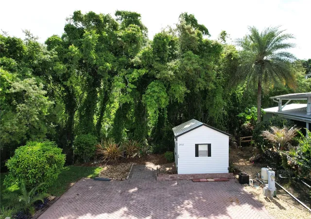 5th image of 2457 St George Dr, Davenport, FL 33837 | MLS# O6430089