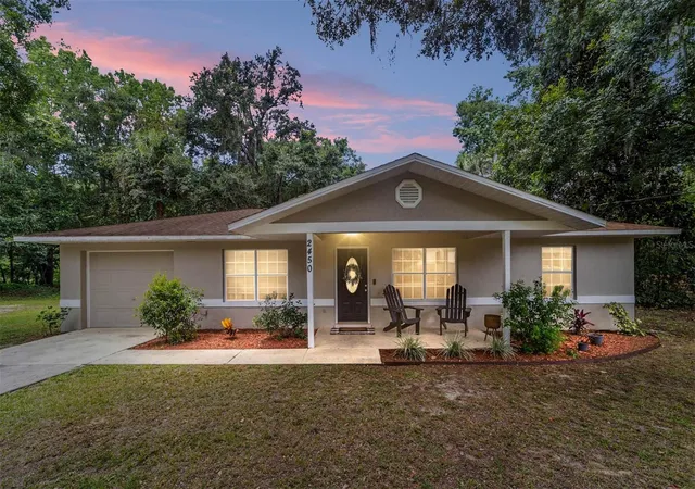 Photo 1 of Single family home for sale at 2450 Se 40th Street Rd, Ocala, FL 34480 | MLS# O6430094 | Listing updated on 2026-09-17