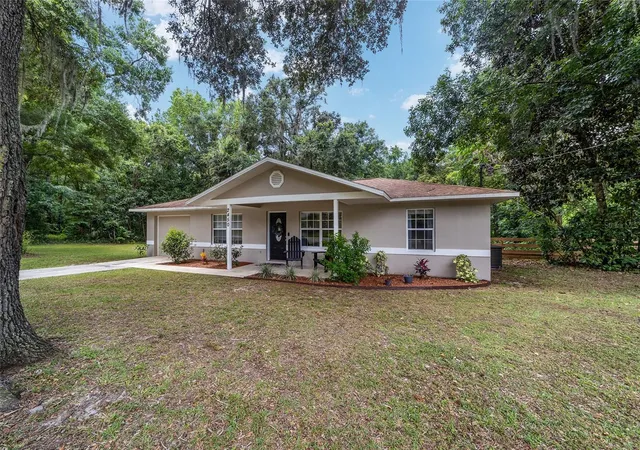 Photo 3 of Single family home for sale at 2450 SE 40th Street Rd, Ocala, FL 34480 | MLS# O6430094 | Listing updated on 2026-09-17