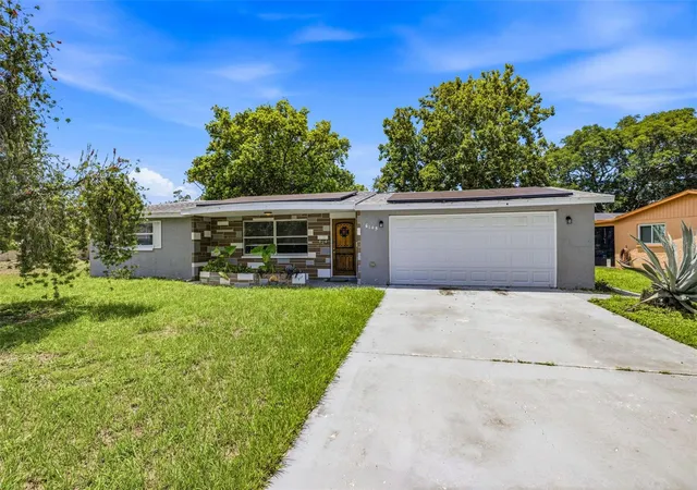 Photo 1 of Single family home for sale at 6145 Maplewood Dr, New Port Richey, FL 34653 | MLS# TB8535118 | Listing updated on 2026-09-22