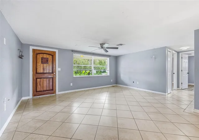 Photo 3 of Single family home for sale at 6145 Maplewood Dr, New Port Richey, FL 34653 | MLS# TB8535118 | Listing updated on 2026-09-22