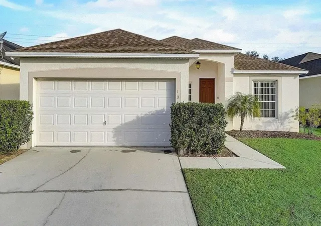 Photo 1 of Single family home for sale at 136 Sunset View Dr, Davenport, FL 33837 | MLS# O6430096 | Listing updated on 2026-10-01