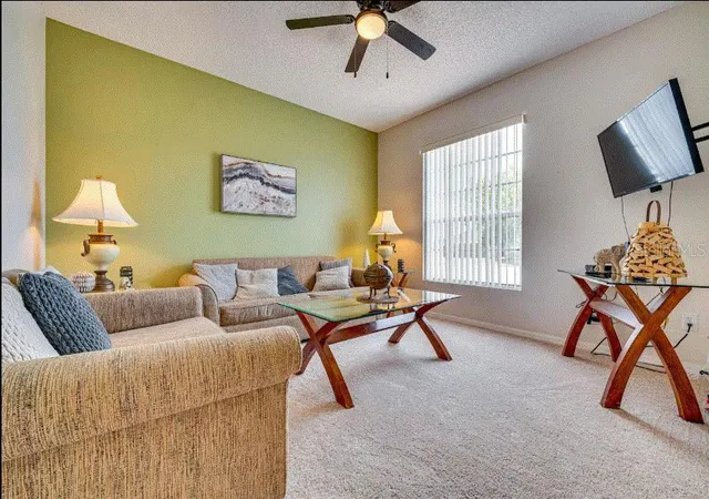 Photo 3 of Single family home for sale at 136 Sunset View Dr, Davenport, FL 33837 | MLS# O6430096 | Listing updated on 2026-10-01