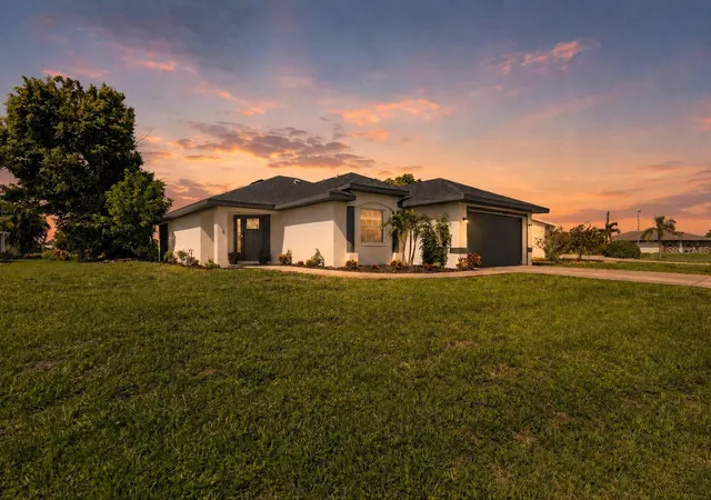 Photo 1 of Single family home for sale at 23 Bunker Pl, Rotonda West, FL 33947 | MLS# N6145238 | Listing updated on 2026-09-06
