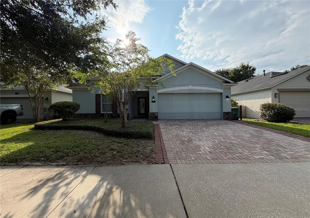 Photo 3 of Single family home for sale at 115 Gladesdown Ct, Deland, FL 32724 | MLS# O6430105 | Listing updated on 2026-08-04