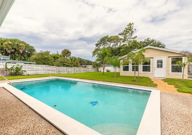 3rd image of 808 E 16Th Ave, New Smyrna Beach, FL 32169 | MLS# NS1088900