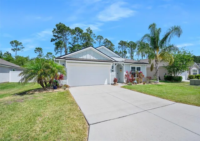 Photo 1 of Single family home for sale at 64 Coastal Hammock Way, Saint Augustine, FL 32086 | MLS# W7888208 | Listing updated on 2026-10-03