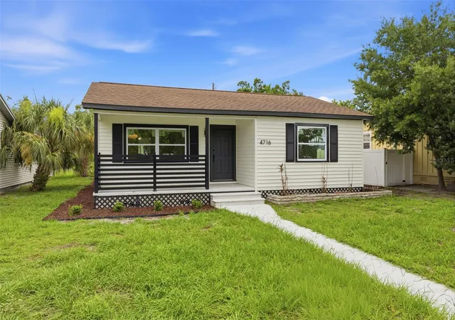 Photo 2 of Sale Pending at 4716 17th Avenue N, Saint Petersburg, FL 33713 | MLS# TB8535153 | Listing updated on 2026-09-08