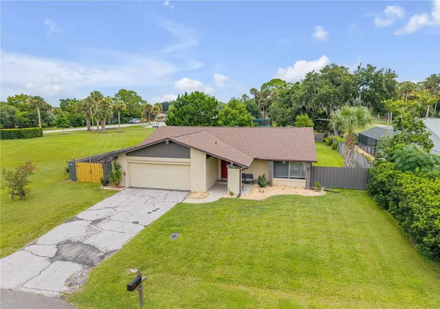 2nd image of 3 Casper Dr, Palm Coast, FL 32137 | MLS# FC320383