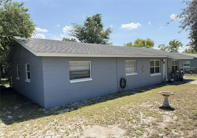 Photo 3 of Single family home for sale at 4180 Poinsettia Ave, Mount Dora, FL 32757 | MLS# O6430121 | Listing updated on 2026-09-27
