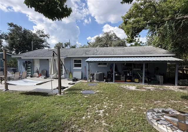 Photo 3 of Single family home for sale at 4180 Poinsettia Ave, Mount Dora, FL 32757 | MLS# O6430121 | Listing updated on 2026-09-27