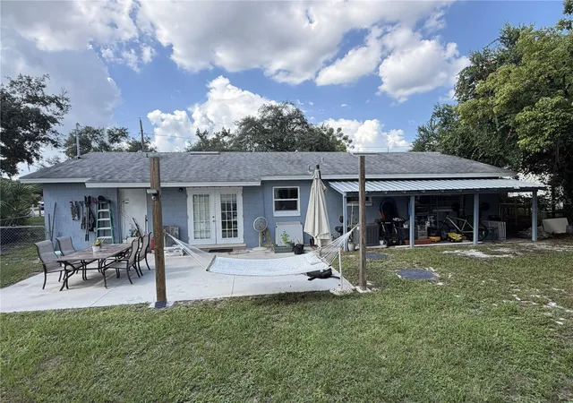 Photo 4 of Single family home for sale at 4180 Poinsettia Ave, Mount Dora, FL 32757 | MLS# O6430121 | Listing updated on 2026-09-27
