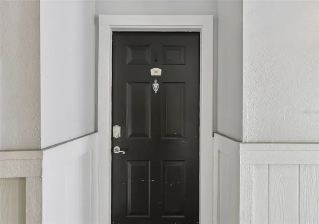 2nd image of 300 E South St #2001, Orlando, FL 32801 | MLS# O6430122